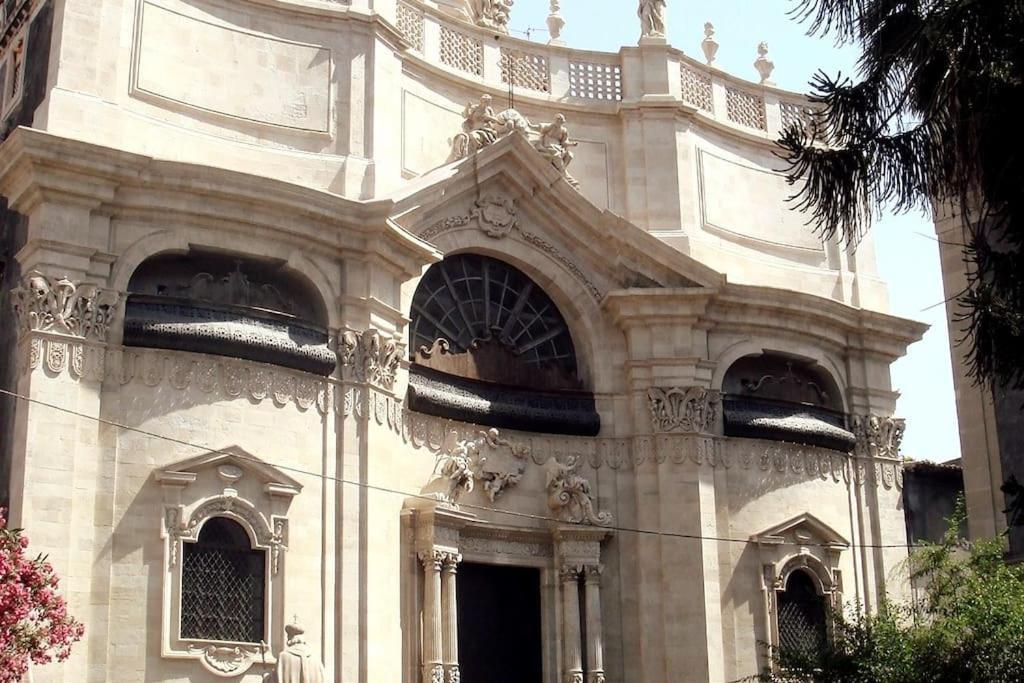 شقة Casa D'Amico Al Duomo كاتانيا المظهر الخارجي الصورة