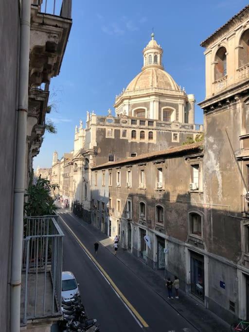 شقة Casa D'Amico Al Duomo كاتانيا المظهر الخارجي الصورة