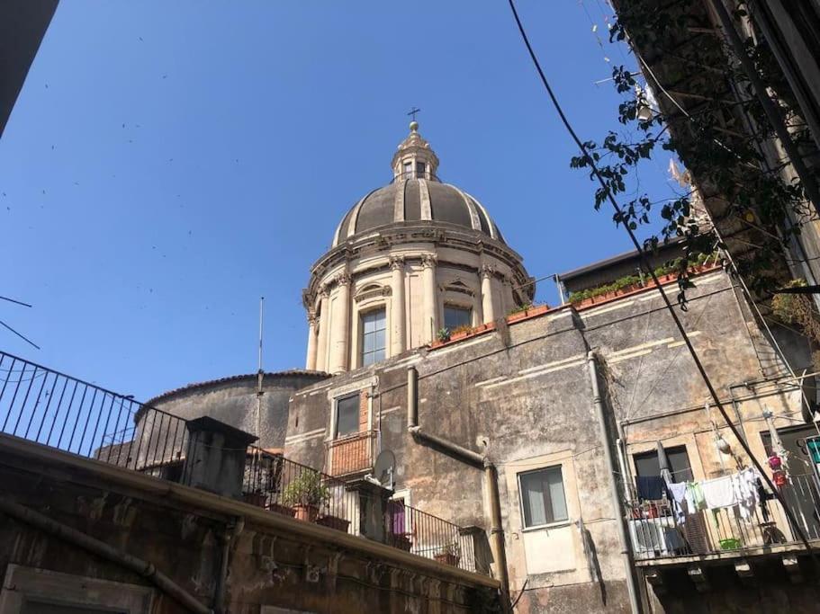 شقة Casa D'Amico Al Duomo كاتانيا المظهر الخارجي الصورة