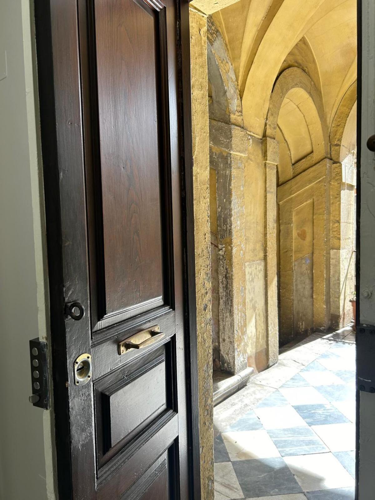 شقة Casa D'Amico Al Duomo كاتانيا المظهر الخارجي الصورة